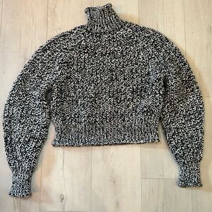 H&M Black and White Women's Sweater‎